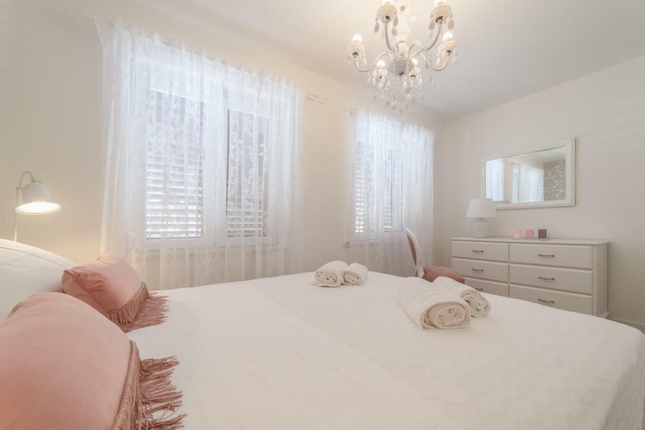Mary Ann 2 Apartamento *